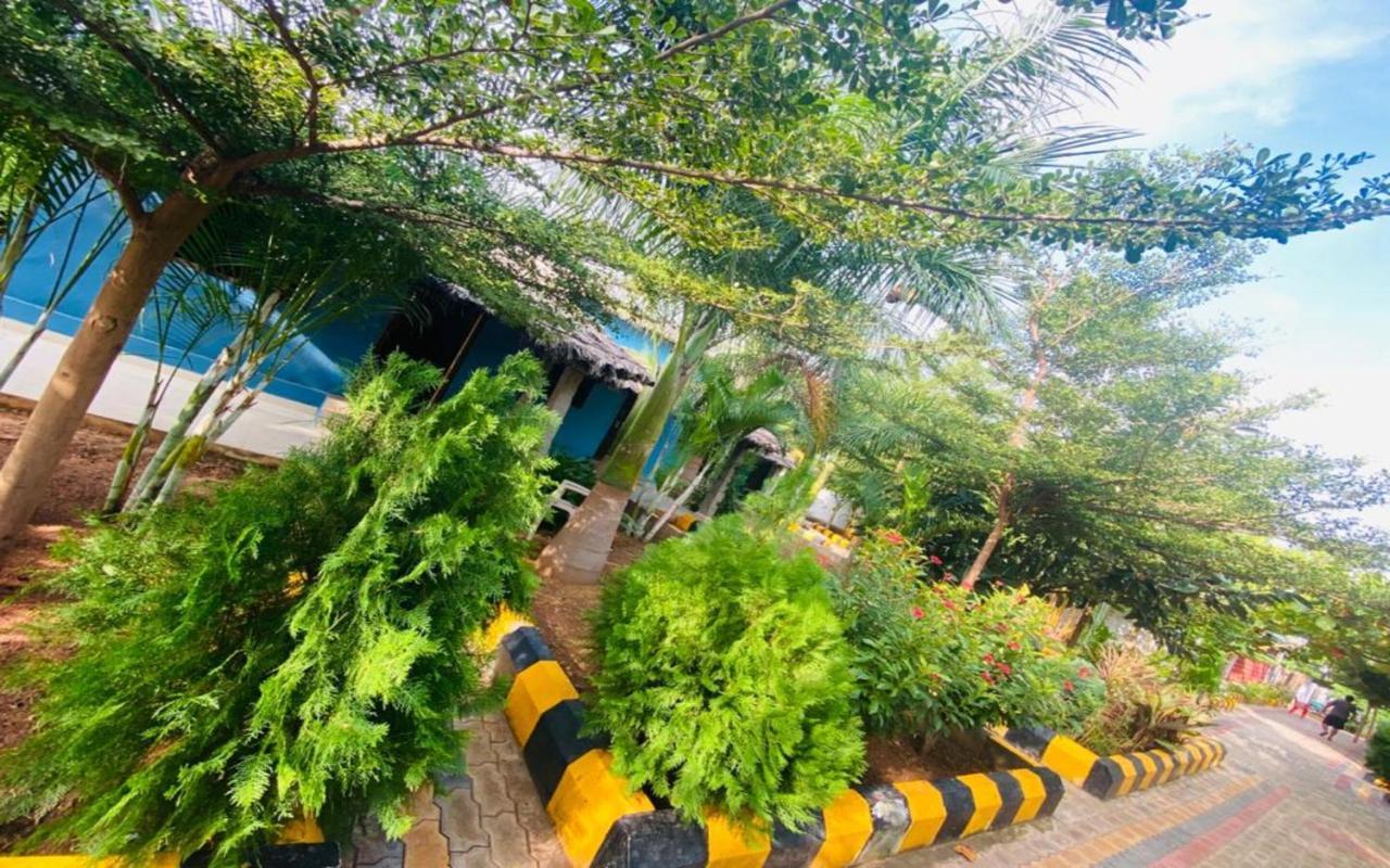 Hotel Megha Resort Hampi Exteriér fotografie
