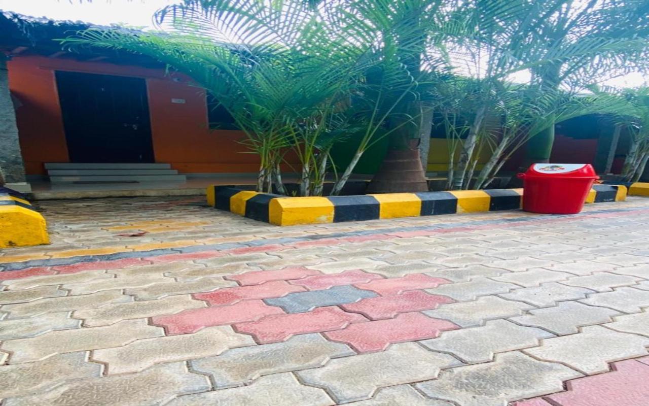 Hotel Megha Resort Hampi Exteriér fotografie