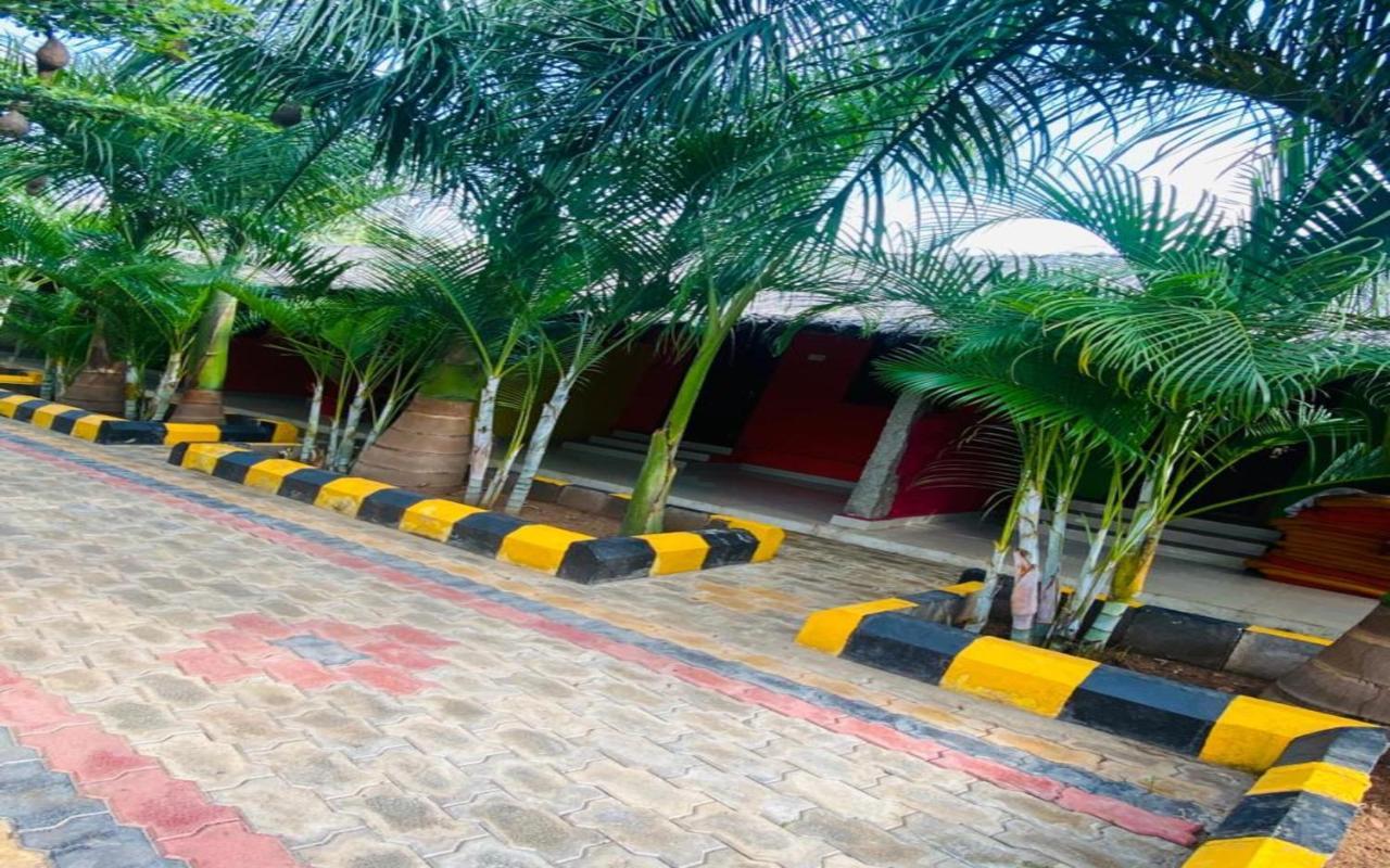 Hotel Megha Resort Hampi Exteriér fotografie
